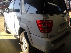2001 TOYOTA SEQUOIA, WHITE, LIMITED MODEL, 4.7L, AT, 4WD.  Z26264